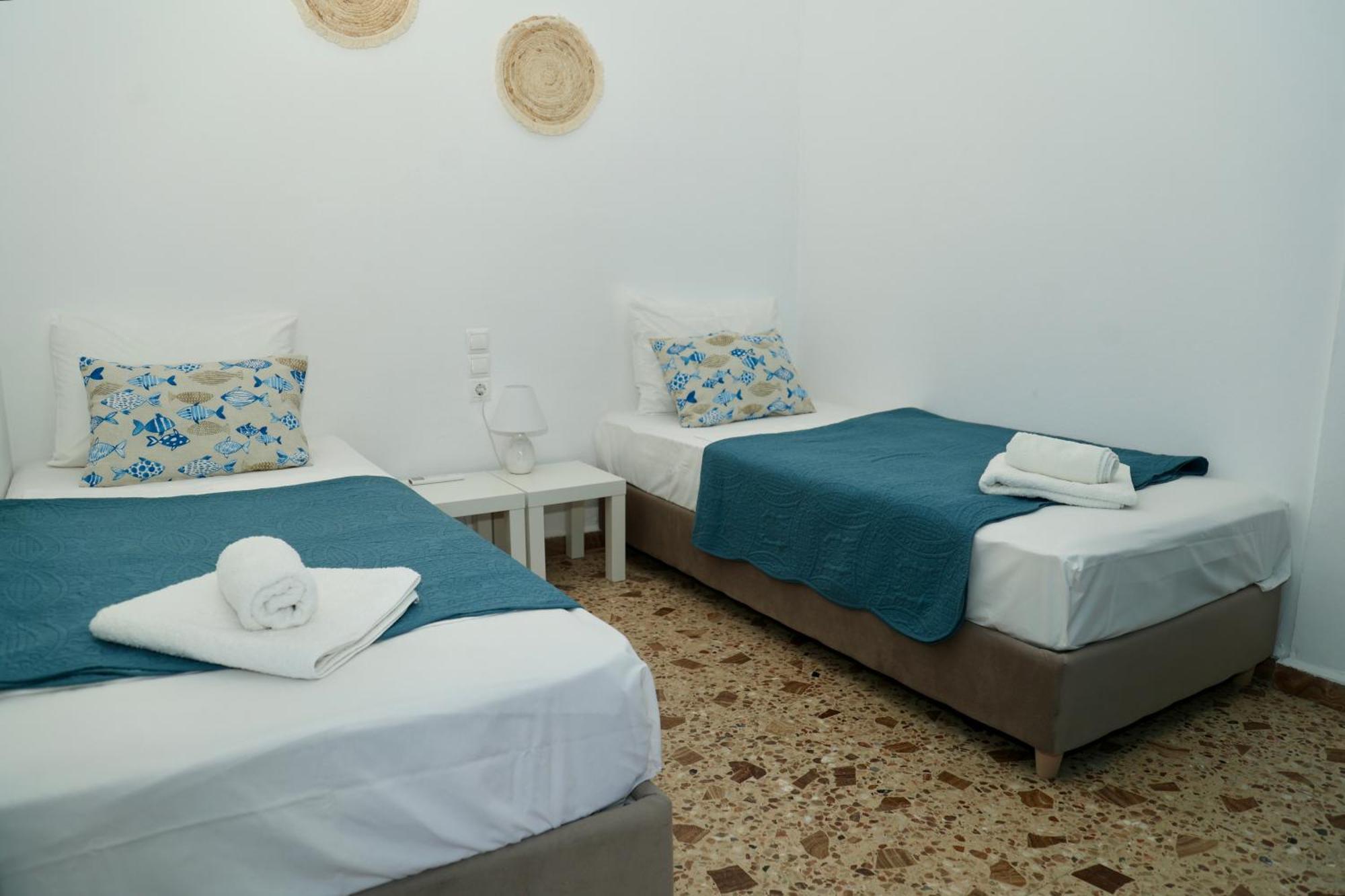 Cretanvibes Hersonissos (Crete)